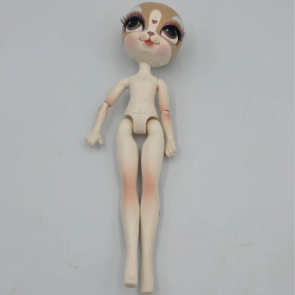 Pinkie Cooper Jet Set Pets 8